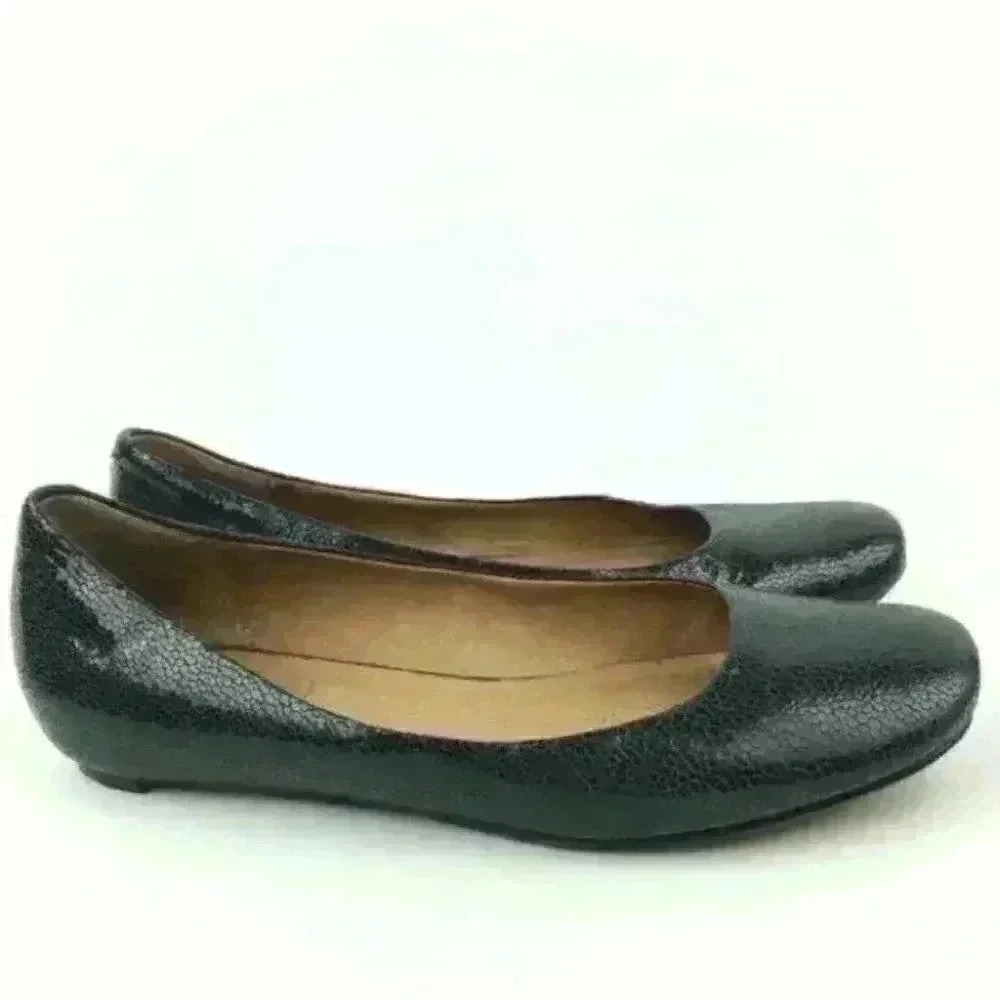 Corso Como Flats Size 7.5 Gray Leather Snake Print